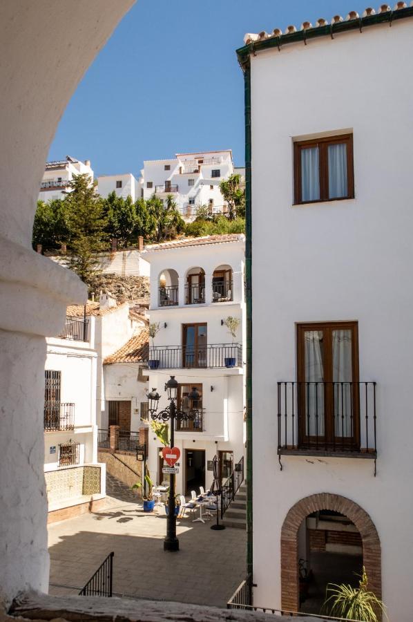 Olive & Ivy Guesthouse Canillas de Aceituno Exterior foto